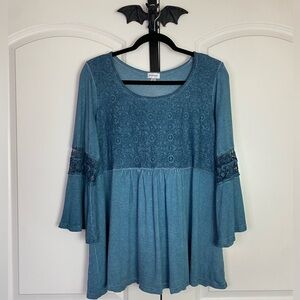 Bohemian Blue Blouse With Lace accents & Bell sleeves, Babydoll cut size 14/16